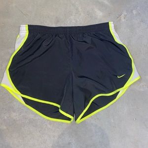 Nike Tempo Run Shorts